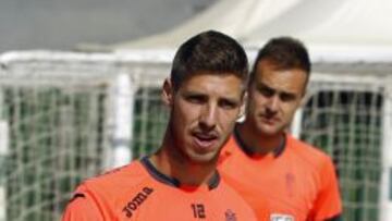 Rub&eacute;n Perez, en el entrenamiento del Granada