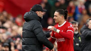 El delantero uruguayo ha estado encendido en los últimos partidos y el domingo marcó otro tanto en la victoria de Liverpool en FA Cup.