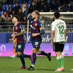 Pulido rescata un punto frente al líder