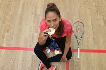 Samantha Terán, multimedallista en squash para México. En Barranquilla 2018 conquistó dos medallas, una de oro y una plata.