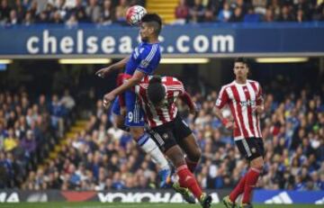 Falcao es titular en Inglaterra antes de sumarse a la Selección Colombia que debuta este jueves en las Eliminatorias al Mundial 2018.