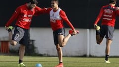 La Roja toma forma antes de su único ensayo previo al debut