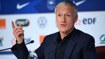 French national football team coach Didier Deschamps holds a press conference in Paris on March 18, 2021 to announce the squad list for the upcoming 2022 World Cup qualifying matches. (Photo by FRANCK FIFE / AFP)