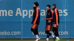 Messi out of Málaga game due to 'personal reasons'