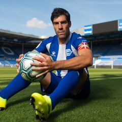 La solidez del Getafe se enfrenta hoy a la estrategia del Alavés