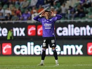 Josue Ovalle celebrates his goal 4-1 of Mazatlan during the 10th round match between Mazatlan FC and Leon as part of the Liga BBVA MX Varonil, Torneo Clausura 2026 at El Encanto Stadium, on March 06, 2026 in Mazatlan, Sinaloa, Mexico.