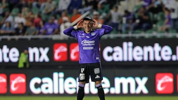 Josue Ovalle celebrates his goal 4-1 of Mazatlan during the 10th round match between Mazatlan FC and Leon as part of the Liga BBVA MX Varonil, Torneo Clausura 2026 at El Encanto Stadium, on March 06, 2026 in Mazatlan, Sinaloa, Mexico.