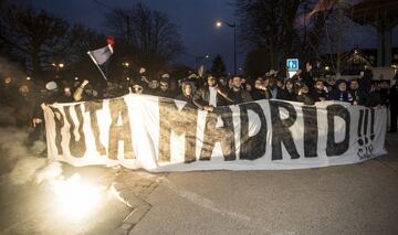 Ofensiva conjura de los ultras del PSG en el recibimiento a su equipo