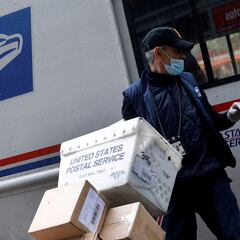 Is the post office open on Thanksgiving? Will mail be delivered on Nov. 27?