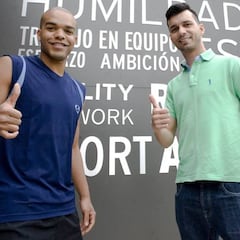 El Barça ficha a los brasileños Léo Santana y Esquerdinha