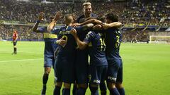 Soccer - Copa Libertadores - Group Stage - Group G - Boca Juniors v Deportes Tolima - Alberto J. Armando Stadium, Buenos Aires, Argentina - March 12, 2019   Boca Juniors&#039; Mauro Zarate celebrates scoring their third goal with team mates   REUTERS/Agus