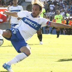 La UC venció con lo mínimo y queda a un paso del título