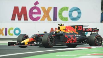 Max Verstappen recorre la pista del Gran Premio de México de la Formula 1