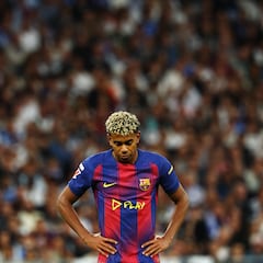 A Lamine se le cayó la corona