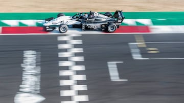 Vidales sigue a lo suyo: segundo y tercero en Magny-Cours