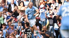 Manchester City's Norwegian striker #09 Erling Haaland celebrates scoring his team fourth goal during the English Premier League football match between Manchester City and Fulham at the Etihad Stadium in Manchester, north west England, on September 2, 2023. (Photo by Oli SCARFF / AFP) / RESTRICTED TO EDITORIAL USE. No use with unauthorized audio, video, data, fixture lists, club/league logos or 'live' services. Online in-match use limited to 120 images. An additional 40 images may be used in extra time. No video emulation. Social media in-match use limited to 120 images. An additional 40 images may be used in extra time. No use in betting publications, games or single club/league/player publications. / 