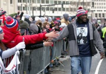 Espectacular recibimiento en las calles de Boston. LeGarrette Blount.