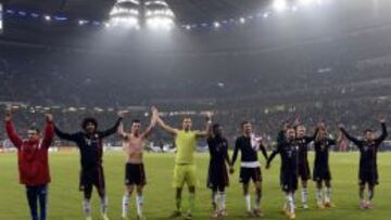 Jugadores del Bayern Munich celebran el pase de ronda