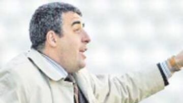 <b>ESPERA. </b>Alfredo Merino quiere estar al frente de su equipo.