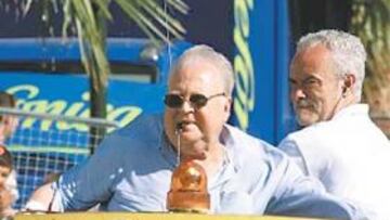 <b>SE VA EL JEFE. </b>Enrique Franco deja la Vuelta a España tras 26 años.