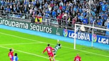 <b>GOL PARA LA ESPERANZA. </b>El balón entra en el marco de Juan Pablo tras el disparo de Soldado a pase del héroe Contra.