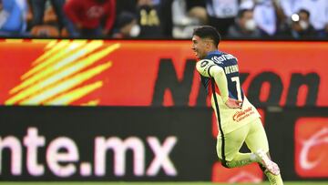 El argentino nunca fue el extremo que América necesitaba. Leo firmó con las Águilas en el 2020 y en 48 partidos solamente marcó seis goles. Tras no convecer a Solari, el ex jugador del Villarreal se convirtió en jugador de Santos para el Clausura 2022.