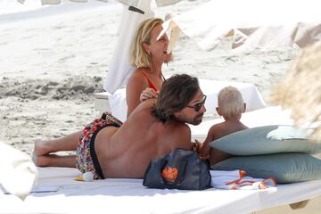  Pirlo y Valentina Baldini disfrutan de unos días de descanso junto a la familia en Ibiza.