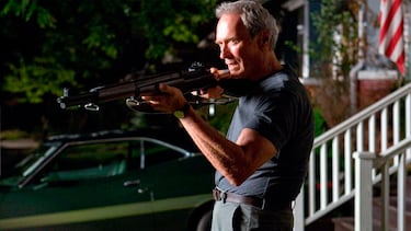 Clint Eastwood responde a los críticos con su película más políticamente incorrecta: “Generación de lameculos”