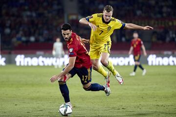 Mikel Merino y Viktor Claessen.