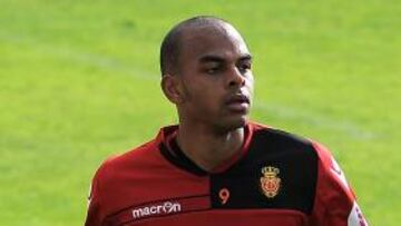 <b>ENTRENANDO. </b>Cáceres vuelve dos meses después de su lesión.