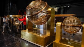 La Ley de Loterías lo confirma: si te toca un premio ‘gordo’ de la Lotería de Navidad compartido, esto es lo que debes hacer para cobrarlo