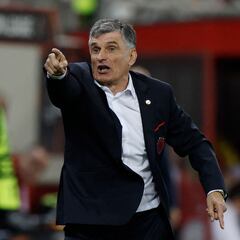 Mendilibar sigue tirando con bala