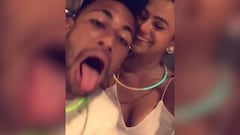 El fiestón de Neymar en fin de año: Fuego, karaoke y chupitos