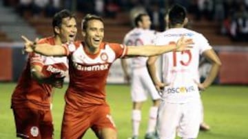 Carlos Gerardo Rodr&iacute;guez anot&oacute; el primer tanto de los Diablos.