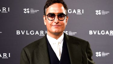 El diseñador de moda y estilista de Cristina Pedroche fue otro de los primeros concursantes confirmados para el programa de GestMusic. José Fernández-Pacheco, más conocido como Josie es otro de los nombres que ya ha participado en alguna ocasión en ‘Tu cara me suena’ como invitado. ‘Buenafuente’, ‘Comer, Beber, Amar’, 'Veo como cantas' o ‘Zapeando’ han sido algunas de sus experiencias televisivas más destacadas.