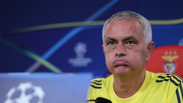 Mourinho arremete contra el Fenerbahçe por la falta de fichajes
