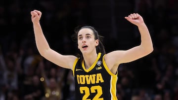 CLEVELAND, OHIO - APRIL 07: Caitlin Clark #22 of the Iowa Hawkeyes reacts in the second half during the 2024 NCAA Women's Basketball Tournament National Championship game against the South Carolina Gamecocks at Rocket Mortgage FieldHouse on April 07, 2024 in Cleveland, Ohio.   Steph Chambers/Getty Images/AFP (Photo by Steph Chambers / GETTY IMAGES NORTH AMERICA / Getty Images via AFP)