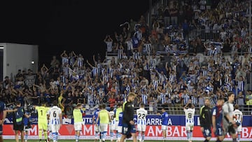 Aficionados de la Real que estuvieron presentes en El Alcoraz de Huesca. 