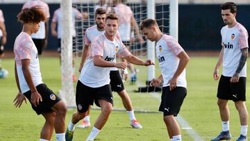 Jorge Saenz con el Valencia.