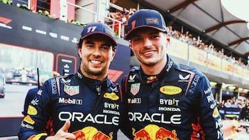 Los pilotos de Red Bull Racing, Sergio Pérez y Max Verstappen