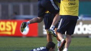 <b>EN FORMA. </b>Higuaín celebra un gol en un entrenamiento.
