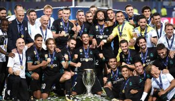 Manchester United fue el nuevo rival en la final de la Supercopa de Europa para el Real Madrid, y las anotaciones de Casemiro e Isco le dieron la copa al cuadro blanco, Lukaku hizo el del descuento. 