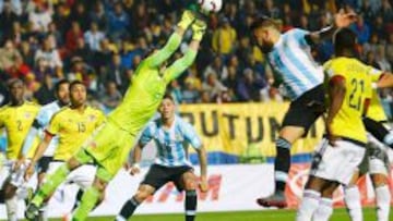 Colombia y Argentina se enfrentaron por última vez en los cuartos de final de la Copa América Chile 2015.