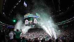 BOSTON, MASSACHUSETTS - JUNE 17: Confetti falls after the Boston Celtics 106-88 win against the Dallas Mavericks in Game Five of the 2024 NBA Finals at TD Garden on June 17, 2024 in Boston, Massachusetts. NOTE TO USER: User expressly acknowledges and agrees that, by downloading and or using this photograph, User is consenting to the terms and conditions of the Getty Images License Agreement.   Adam Glanzman/Getty Images/AFP (Photo by Adam Glanzman / GETTY IMAGES NORTH AMERICA / Getty Images via AFP)
