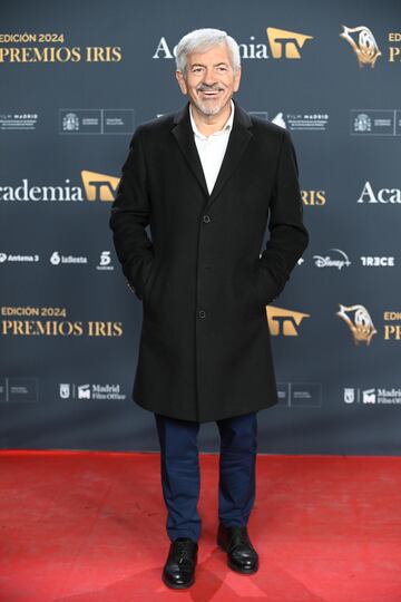 Carlos Sobera posa en la alfombra roja de los Premios Iris 2024, los galardones organizados por la Academia de la Televisin.