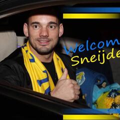 Oficial: Sneijder no llega a la MLS firma por el Al Gharafa