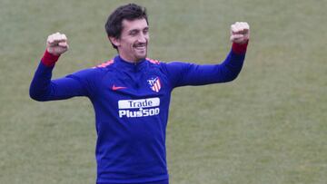Savic, feliz en un entrenamiento con el Atlético de Madrid.