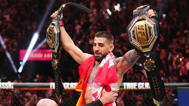 Makhachev responde a Topuria: “Ambos sabemos quién se acobardó” - AS.com