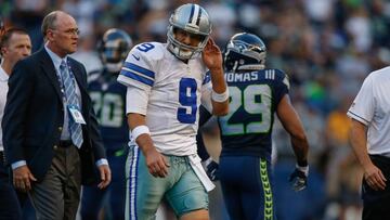 SEATTLE, WA - AUGUST 25: Quarterback Tony Romo #9 of the Dallas Cowboys leaves the field after being injured in the first quarter during a preseason game against the Seattle Seahawks at CenturyLink Field on August 25, 2016 in Seattle, Washington.   Otto Greule Jr/Getty Images/AFP
 == FOR NEWSPAPERS, INTERNET, TELCOS &amp; TELEVISION USE ONLY ==