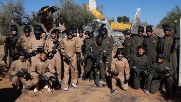 La plantilla del Sevilla durante la mañana de Paintball.